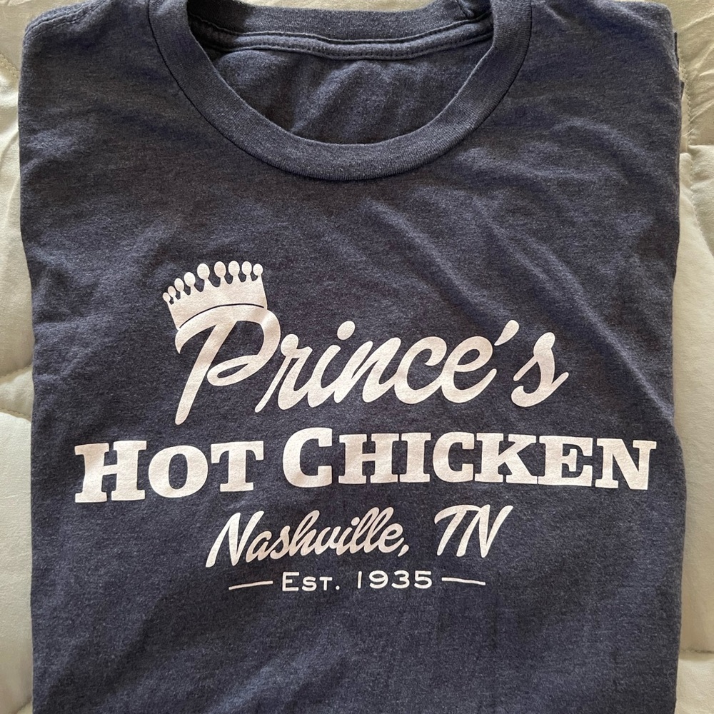 Navy Blue Graphic Tee Prince’s Hot Chicken - Men M